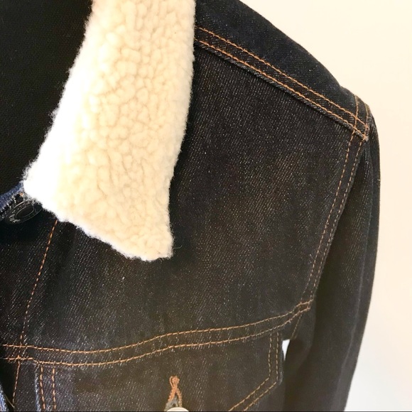 Denim jacket with faux fur collar - Picture 5 of 12